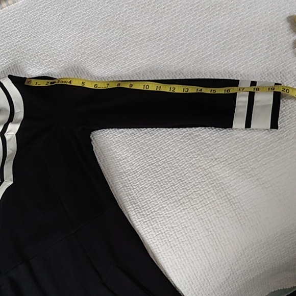 Ponte knit dress LBD Lands End size 4 - Picture 9 of 12